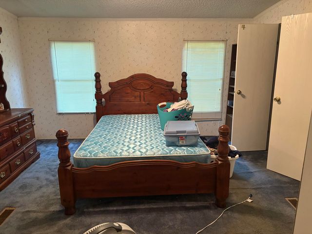 650 Ky 3085, Flat Lick, KY 40935