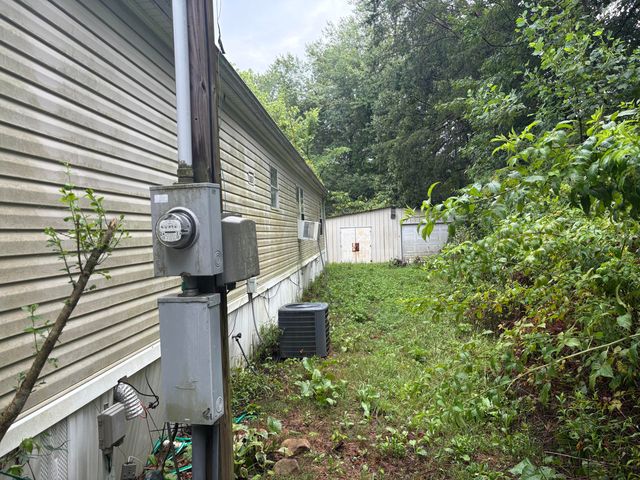 650 Ky 3085, Flat Lick, KY 40935