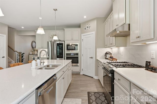 10258 Paper Birch Drive, Charlotte, NC 28215