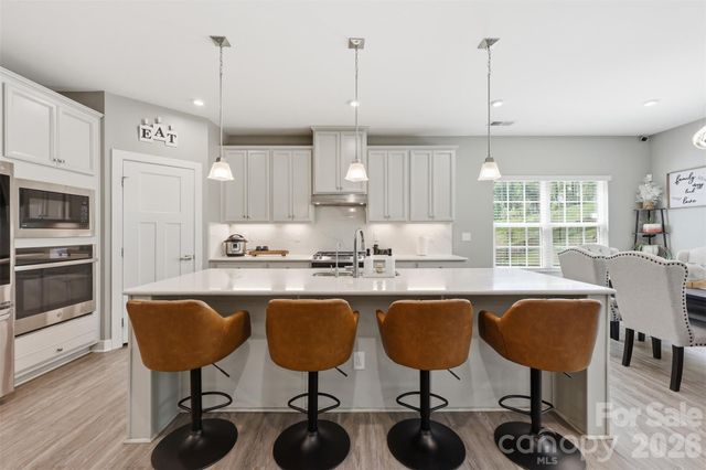 10258 Paper Birch Drive, Charlotte, NC 28215