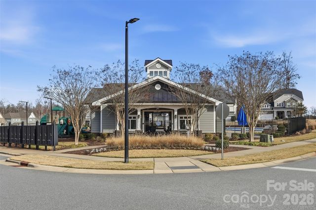 10258 Paper Birch Drive, Charlotte, NC 28215