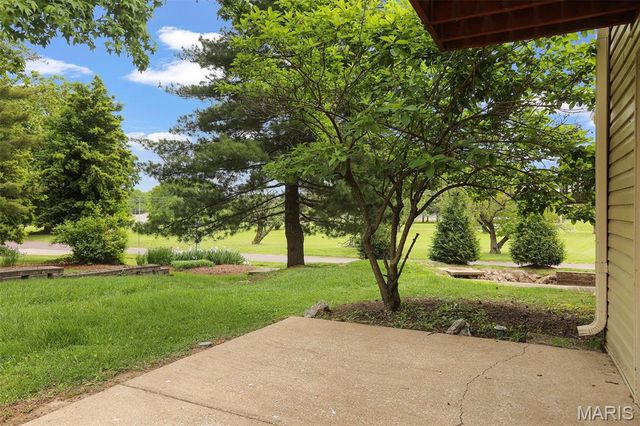 12907 Springdale Village Drive, Unincorporated, MO 63146