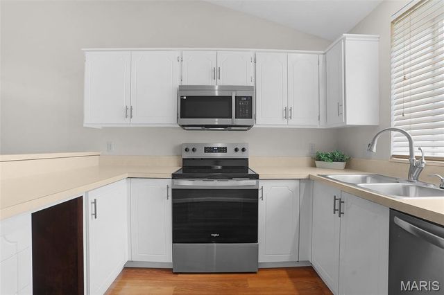 12907 Springdale Village Drive, Unincorporated, MO 63146