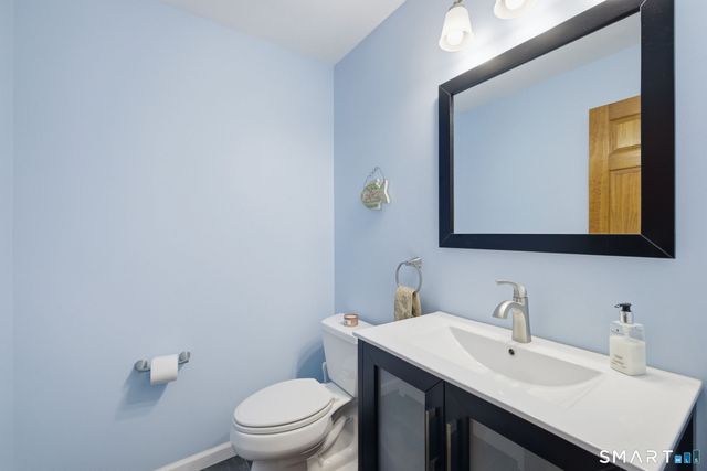 131 Hanover Road, Newtown, CT 06470