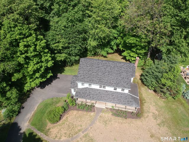 131 Hanover Road, Newtown, CT 06470
