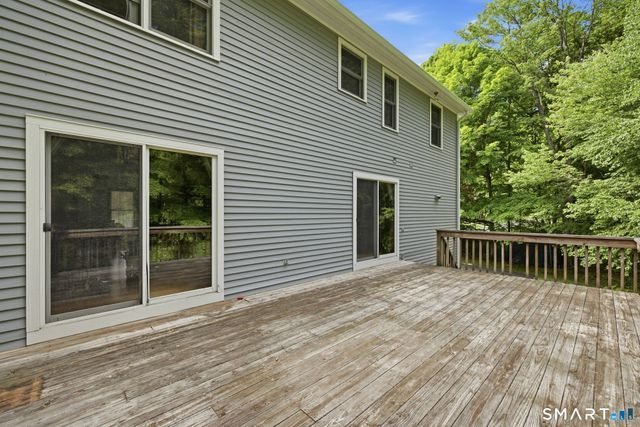 131 Hanover Road, Newtown, CT 06470