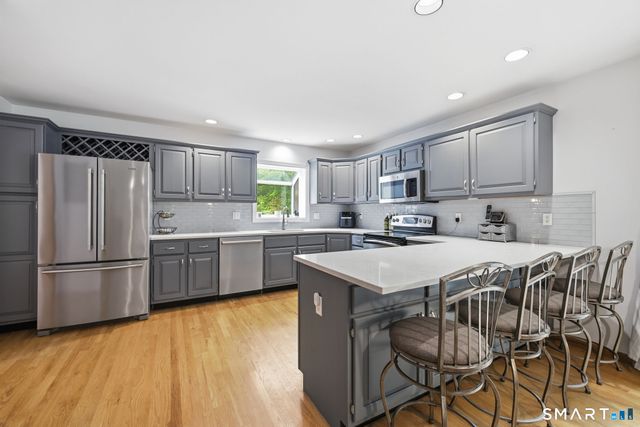131 Hanover Road, Newtown, CT 06470