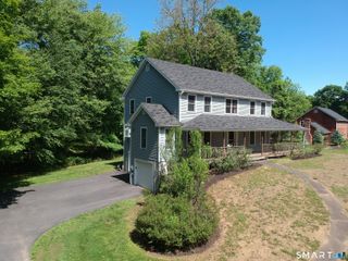 131 Hanover Road, Newtown, CT 06470