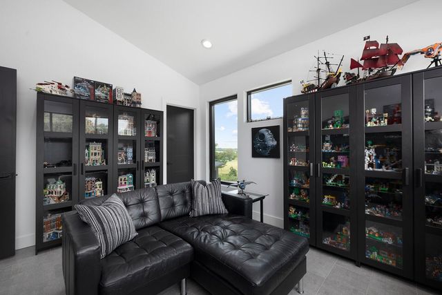 861 Bantry Court, Nixa, MO 65714