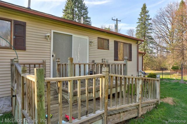 9975 Tuscola Road, Clio, MI 48420