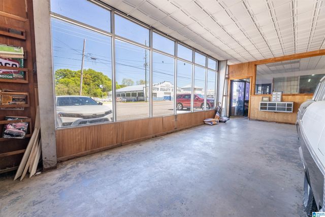 932 W 10TH STREET, Anniston, AL 36201