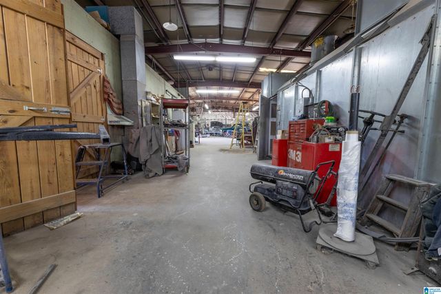 932 W 10TH STREET, Anniston, AL 36201