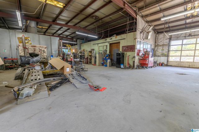 932 W 10TH STREET, Anniston, AL 36201