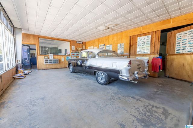 932 W 10TH STREET, Anniston, AL 36201
