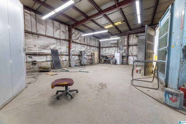 932 W 10TH STREET, Anniston, AL 36201