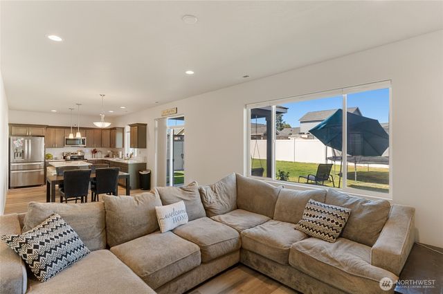 414 N Washington Street, Moses Lake, WA 98837