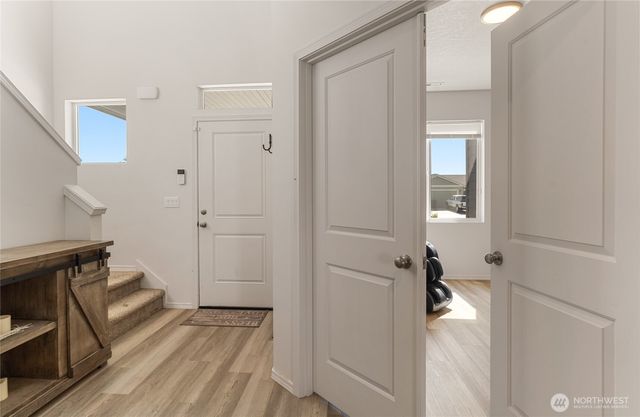 414 N Washington Street, Moses Lake, WA 98837