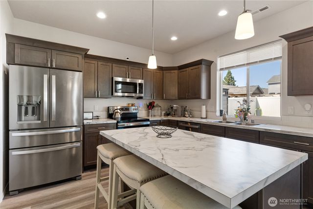 414 N Washington Street, Moses Lake, WA 98837