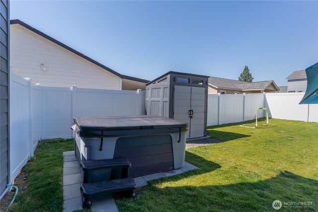 414 N Washington Street, Moses Lake, WA 98837