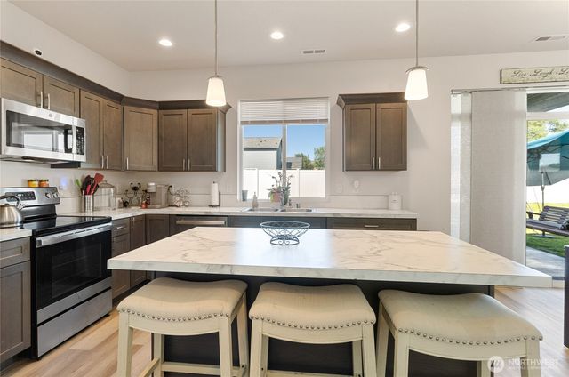 414 N Washington Street, Moses Lake, WA 98837