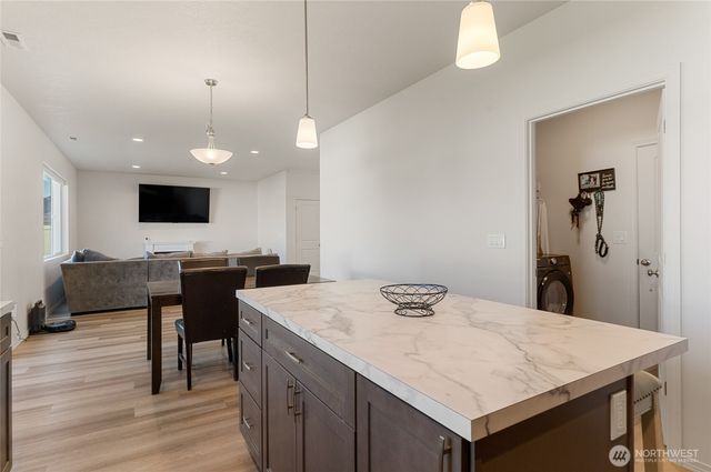 414 N Washington Street, Moses Lake, WA 98837