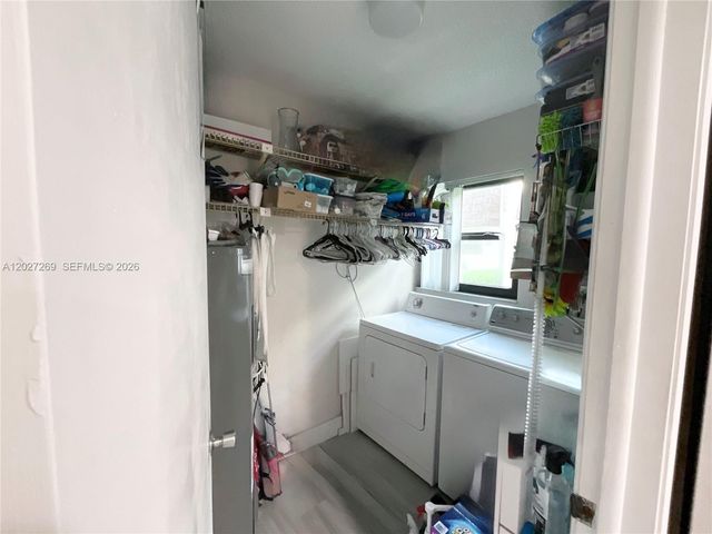 1502 NW 90th Way 1502, Pembroke Pines, FL 33024