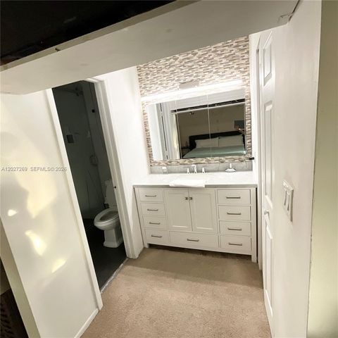 1502 NW 90th Way 1502, Pembroke Pines, FL 33024