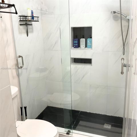 1502 NW 90th Way 1502, Pembroke Pines, FL 33024
