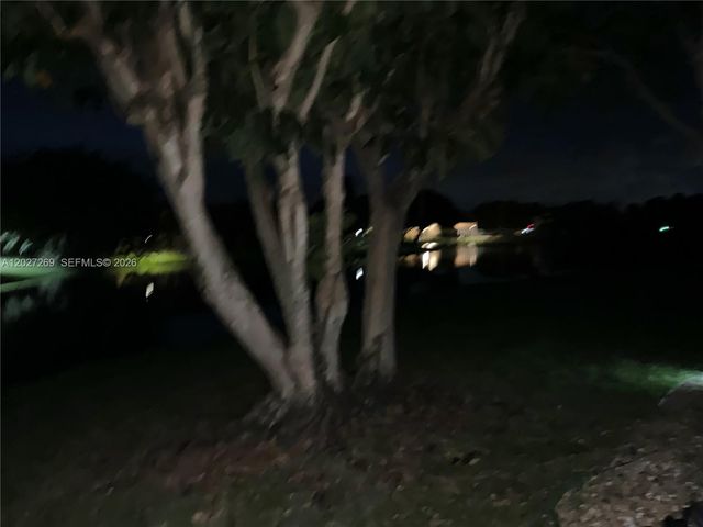1502 NW 90th Way 1502, Pembroke Pines, FL 33024