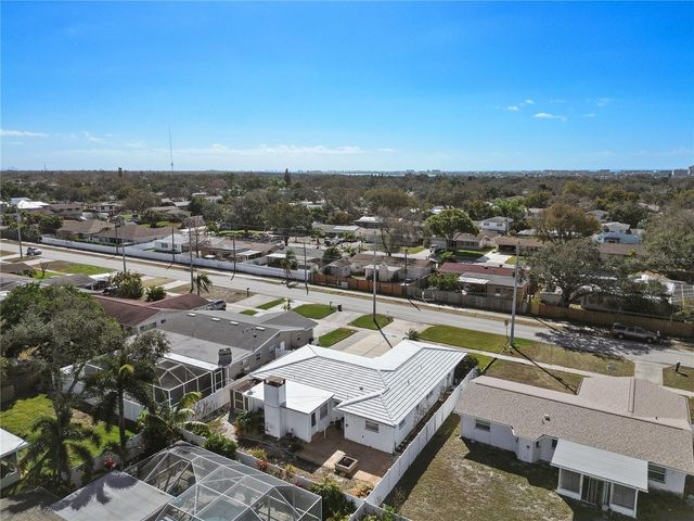 13565 86TH AVENUE, Seminole, FL 33776