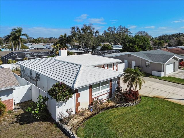 13565 86TH AVENUE, Seminole, FL 33776