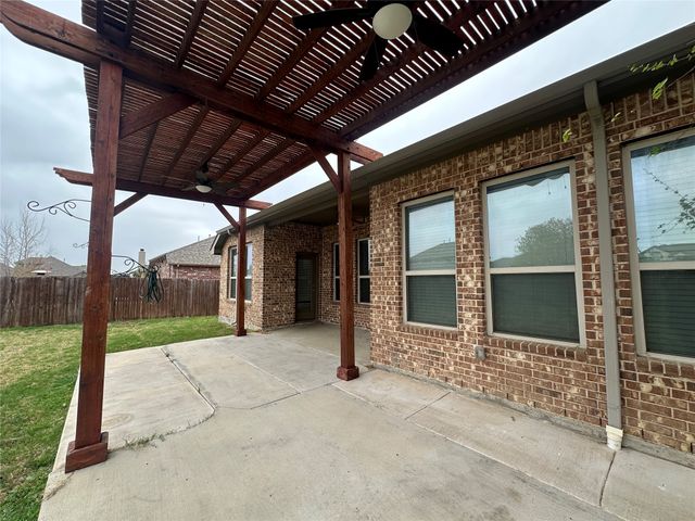 14608 Viking Lane, Fort Worth, TX 76052