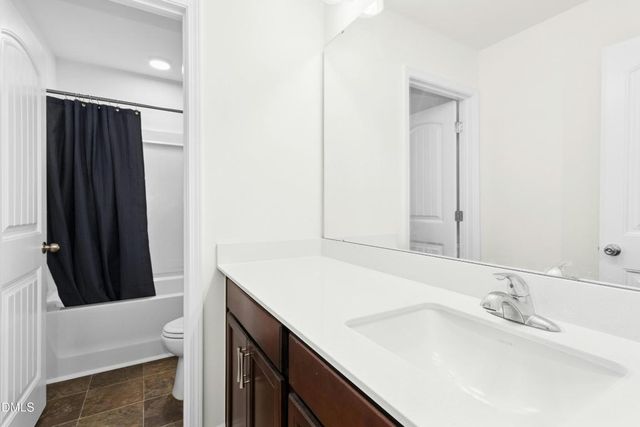 2133 Blue Iris Way, Zebulon, NC 27597