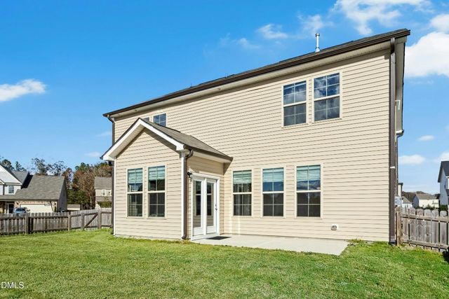 2133 Blue Iris Way, Zebulon, NC 27597