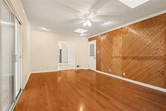 1683 Oak Ridge Circle SW, Stone Mountain, GA 30087