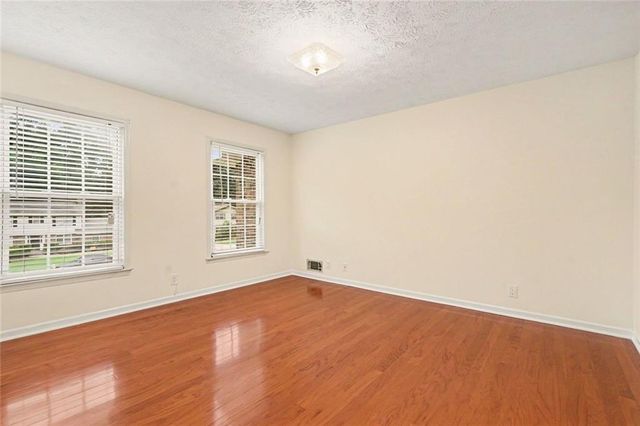 1683 Oak Ridge Circle SW, Stone Mountain, GA 30087