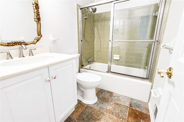1683 Oak Ridge Circle SW, Stone Mountain, GA 30087