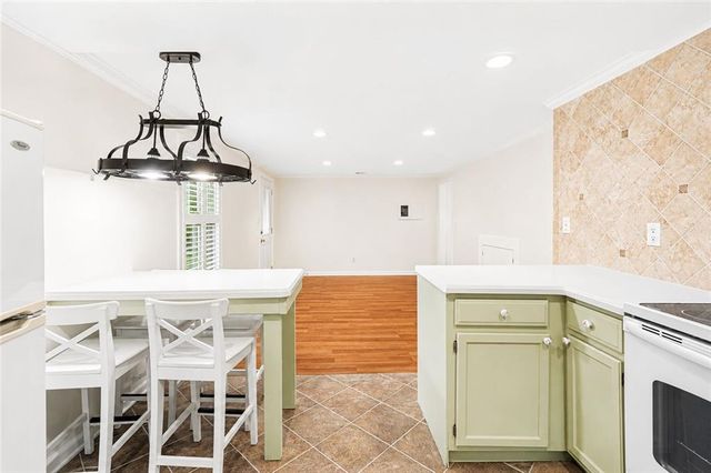 1683 Oak Ridge Circle SW, Stone Mountain, GA 30087