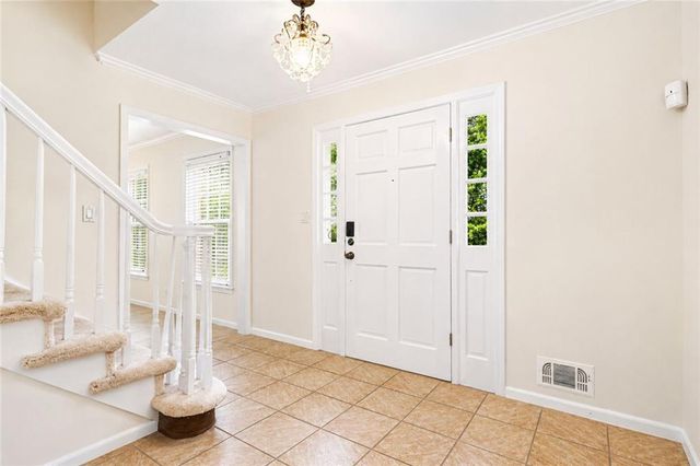 1683 Oak Ridge Circle SW, Stone Mountain, GA 30087