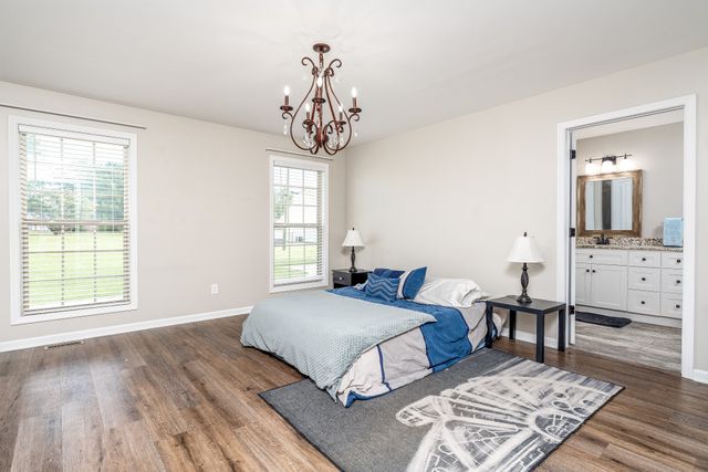 602 7th St, Lawrenceburg, TN 38464