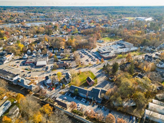 48 Lincoln Street, Exeter, NH 03833