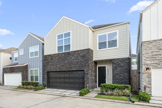 8817 Hollister Pine Court, Houston, TX 77080