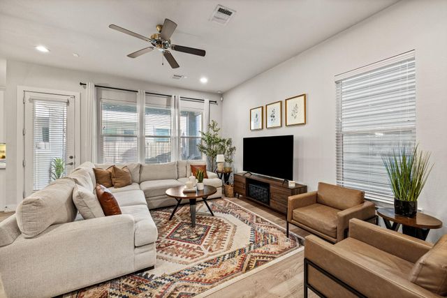 8817 Hollister Pine Court, Houston, TX 77080