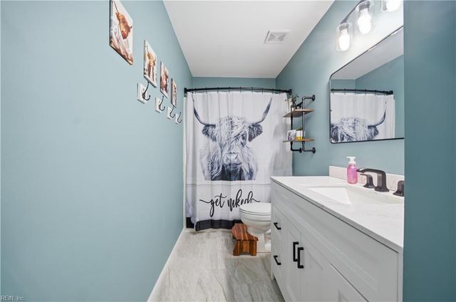 2548 Farmworth TRL, Virginia Beach, VA 23456