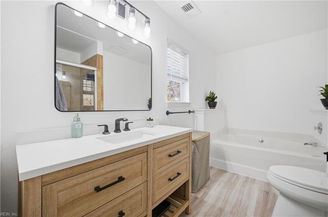 2548 Farmworth TRL, Virginia Beach, VA 23456