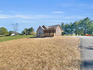 158 Fox Run, Lafayette, TN 37083