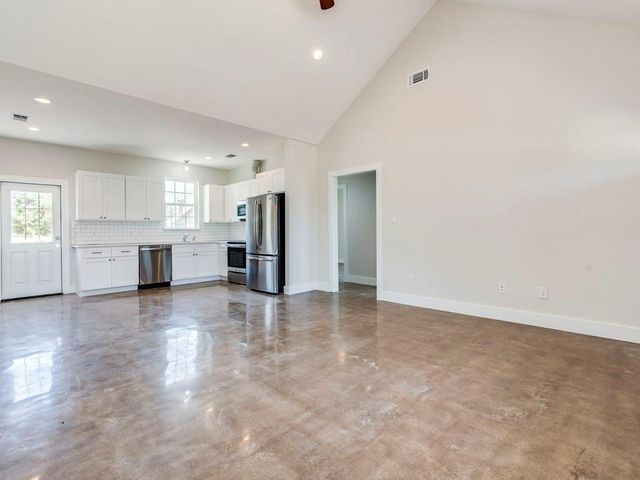 500 Harmon Hills CV N, Dripping Springs, TX 78620