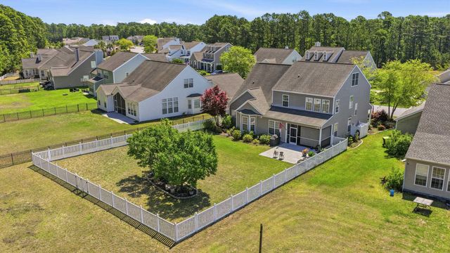 3365 Picket Fence Ln., Myrtle Beach, SC 29579