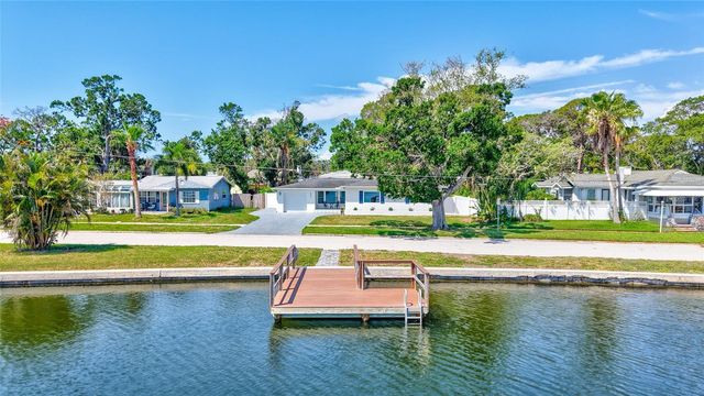 4321 SUNRISE DRIVE S, St Petersburg, FL 33705