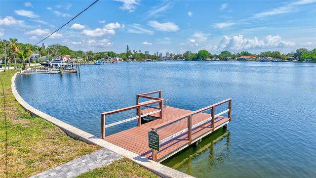 4321 SUNRISE DRIVE S, St Petersburg, FL 33705